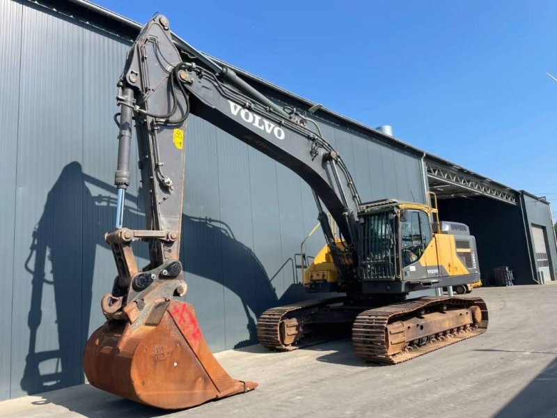 Kettenbagger van het type Volvo EC380EL, Gebrauchtmaschine in Venlo (Foto 1)