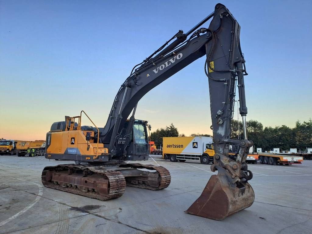 Kettenbagger a típus Volvo EC380EL, Gebrauchtmaschine ekkor: Stabroek (Kép 7)