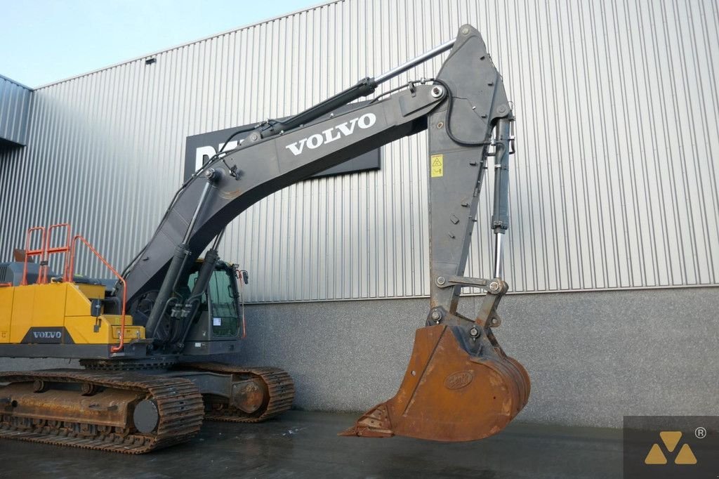 Kettenbagger des Typs Volvo EC480EL, Gebrauchtmaschine in Zevenbergen (Bild 10)