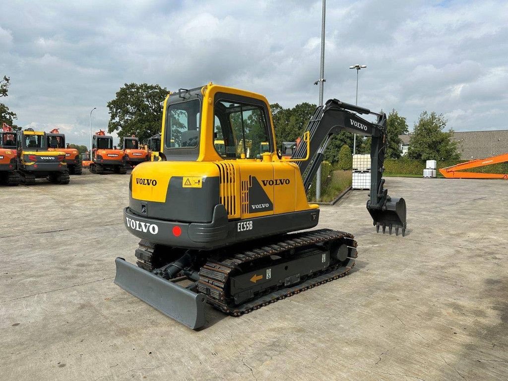 Kettenbagger del tipo Volvo EC55B, Gebrauchtmaschine en Antwerpen (Imagen 4)