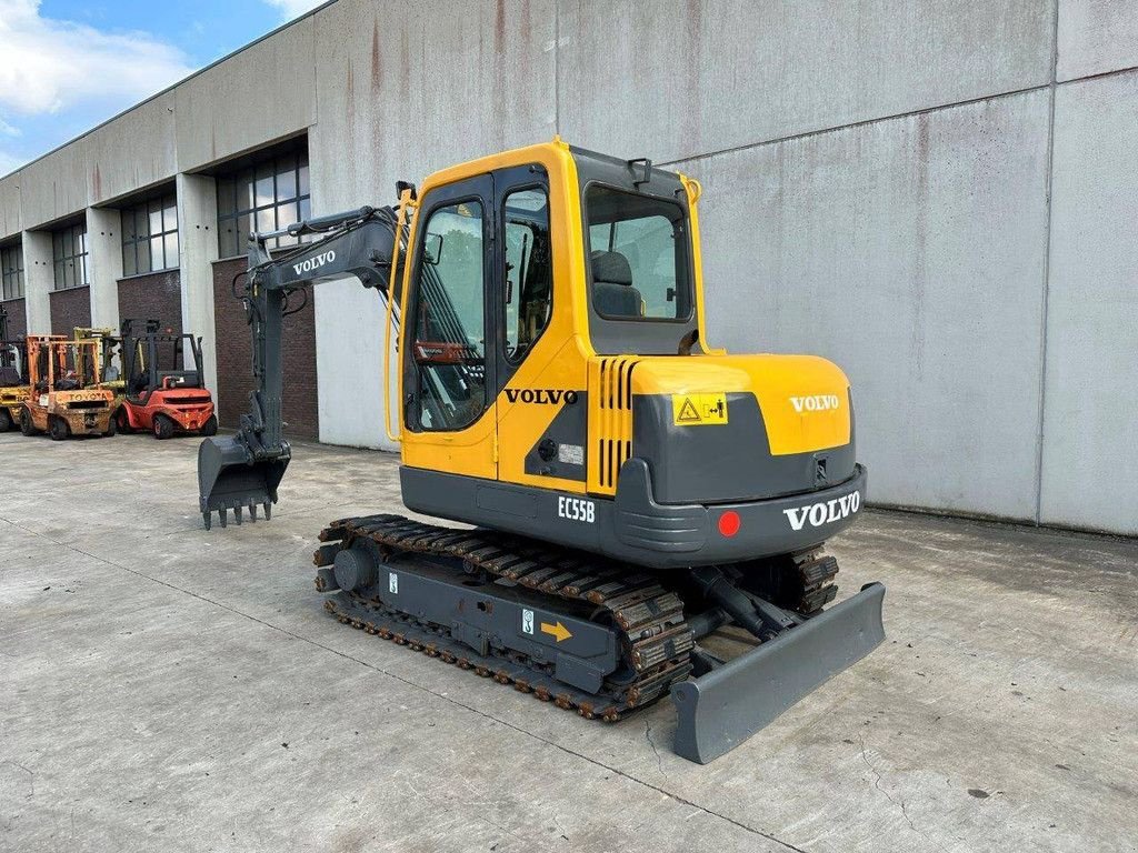 Kettenbagger van het type Volvo EC55B, Gebrauchtmaschine in Antwerpen (Foto 3)