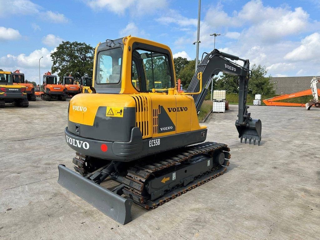 Kettenbagger van het type Volvo EC55B, Gebrauchtmaschine in Antwerpen (Foto 8)