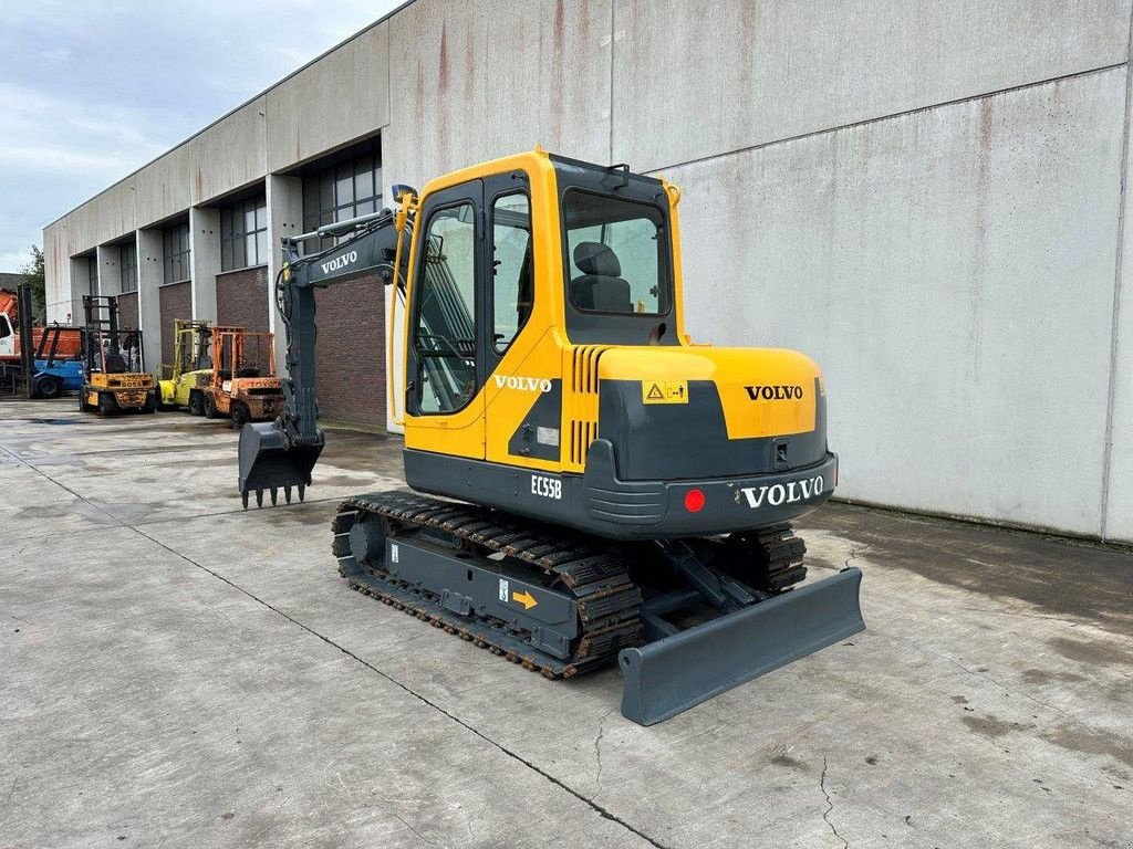 Kettenbagger del tipo Volvo EC55B, Gebrauchtmaschine In Antwerpen (Immagine 7)