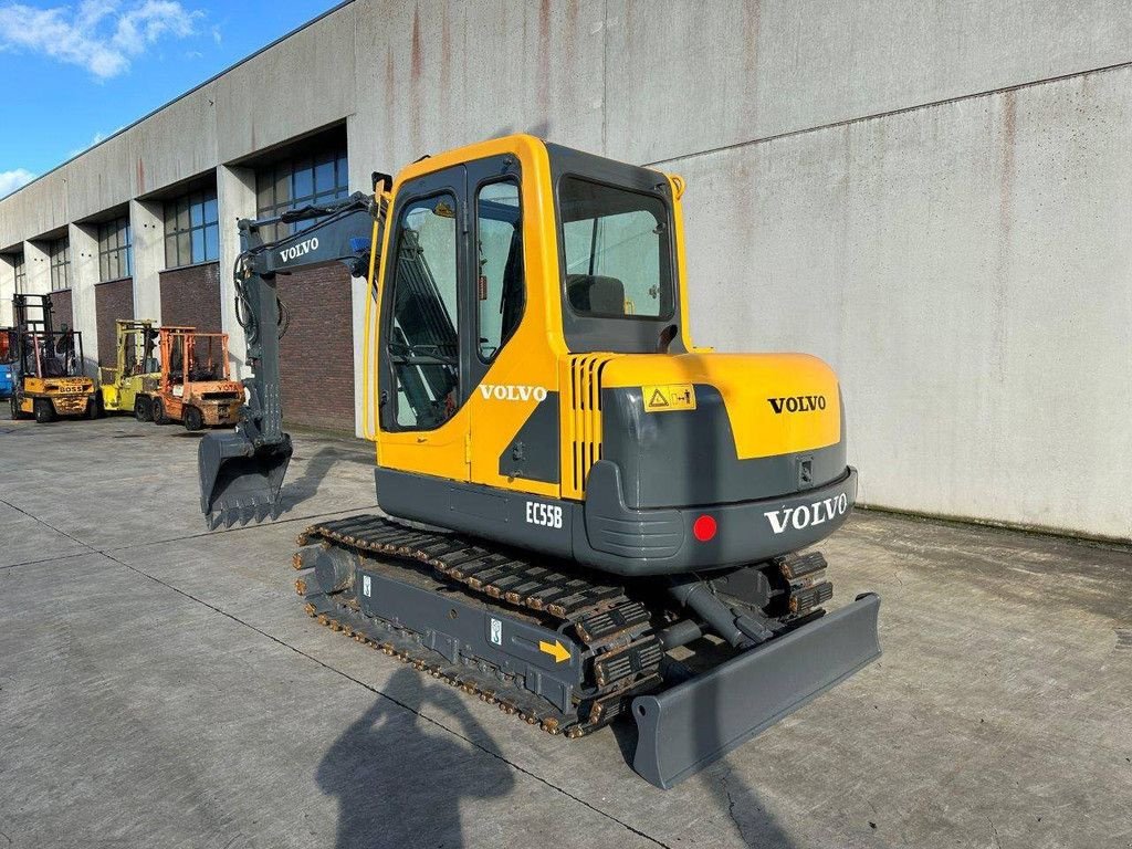 Kettenbagger typu Volvo EC55B, Gebrauchtmaschine v Antwerpen (Obrázek 7)