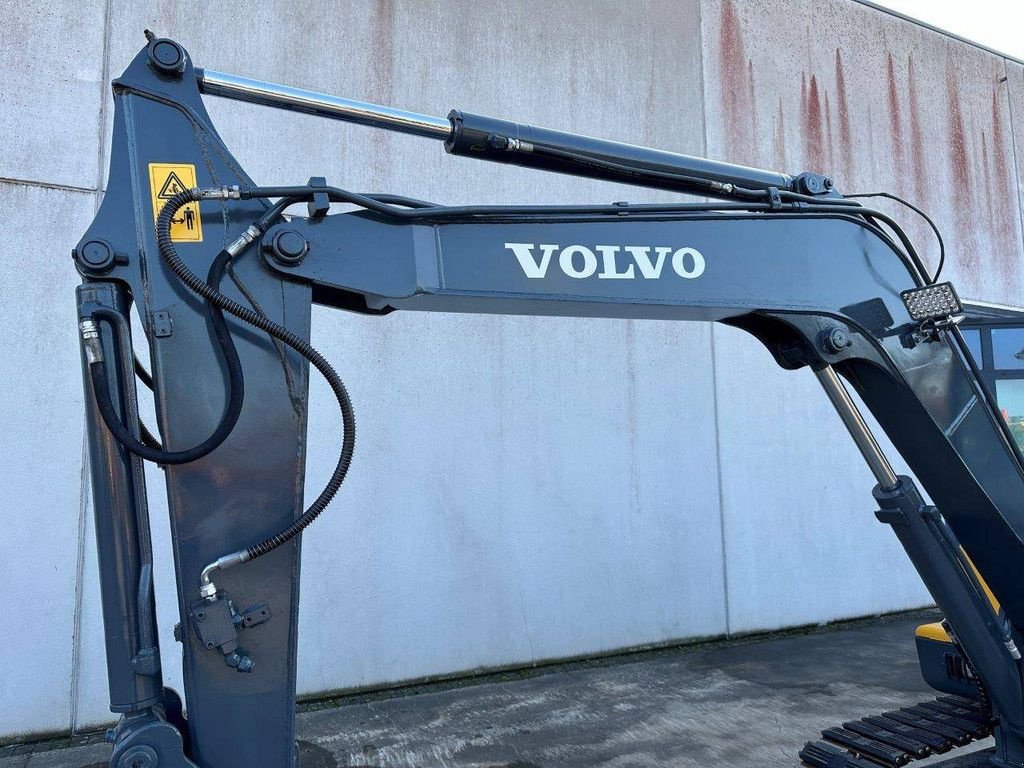 Kettenbagger от тип Volvo EC55B, Gebrauchtmaschine в Antwerpen (Снимка 10)