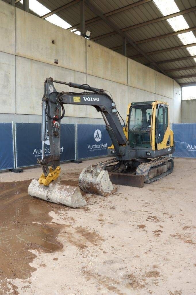 Kettenbagger a típus Volvo EC55BPRO, Gebrauchtmaschine ekkor: Antwerpen (Kép 10)