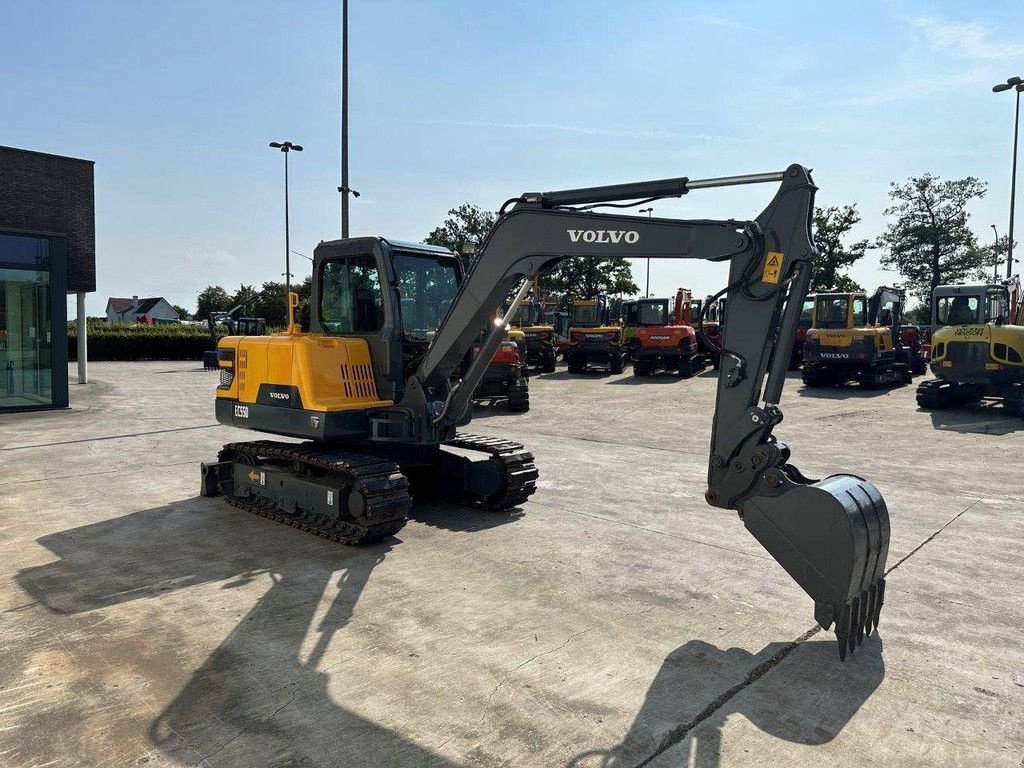 Kettenbagger des Typs Volvo EC55D, Gebrauchtmaschine in Antwerpen (Bild 3)