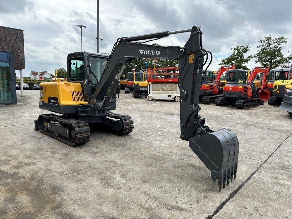 Kettenbagger of the type Volvo EC55D, Gebrauchtmaschine in Antwerpen (Picture 4)