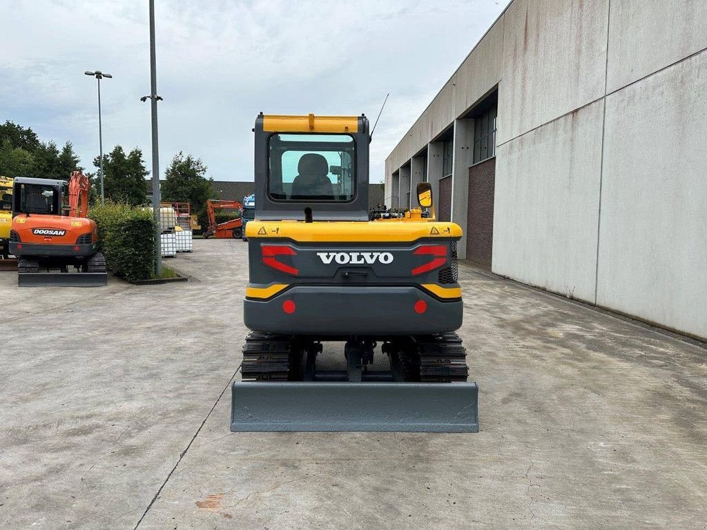 Kettenbagger des Typs Volvo EC55D, Gebrauchtmaschine in Antwerpen (Bild 5)