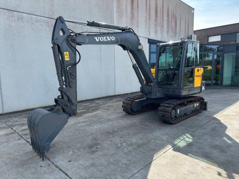 Kettenbagger del tipo Volvo EC60C, Gebrauchtmaschine en Antwerpen (Imagen 1)