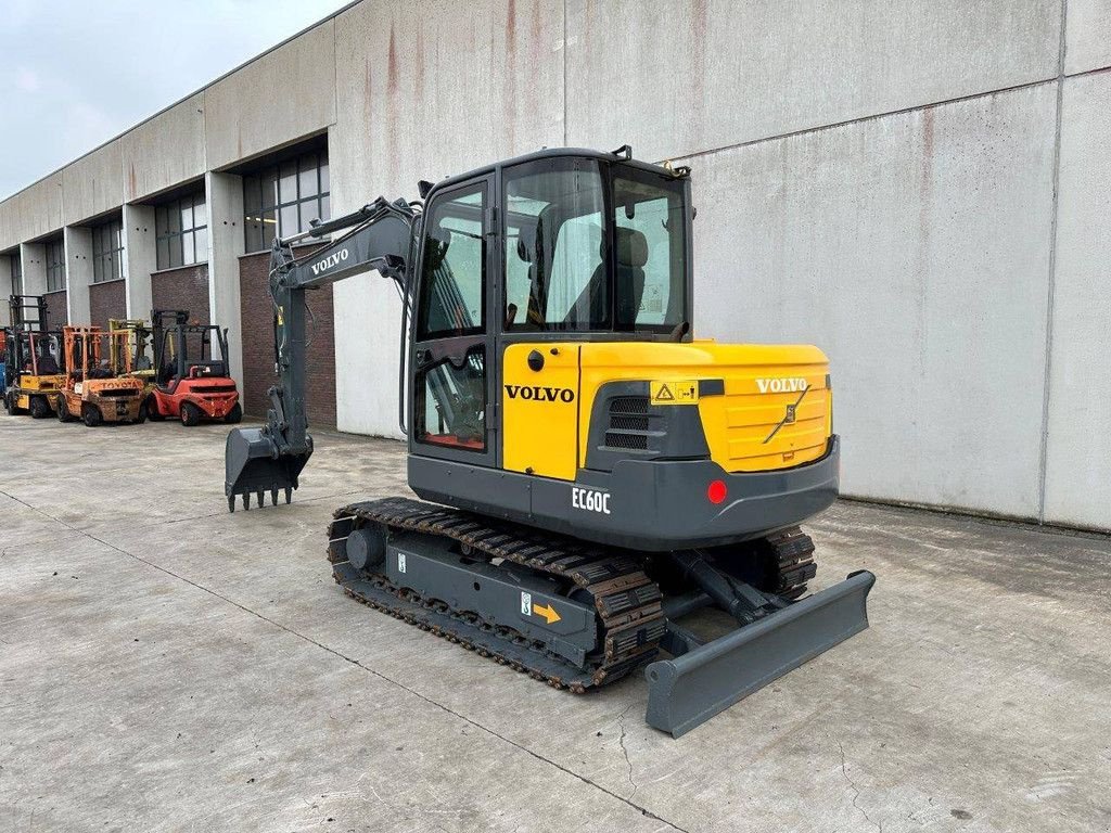 Kettenbagger des Typs Volvo EC60C, Gebrauchtmaschine in Antwerpen (Bild 7)