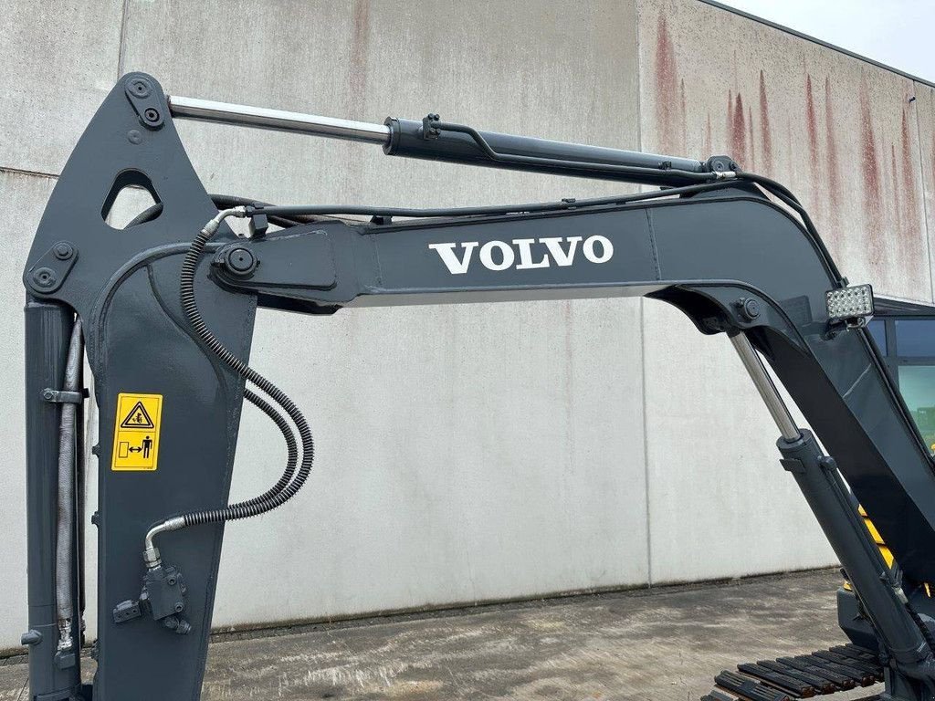 Kettenbagger a típus Volvo EC60C, Gebrauchtmaschine ekkor: Antwerpen (Kép 10)