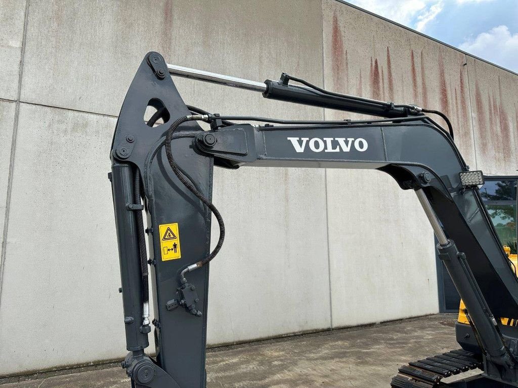 Kettenbagger от тип Volvo EC60C, Gebrauchtmaschine в Antwerpen (Снимка 11)