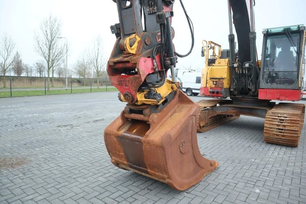 Kettenbagger tipa Volvo ECR 235 EL ROTOTILT BUCKET AIRCO, Gebrauchtmaschine u Marknesse (Slika 8)