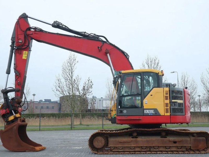 Kettenbagger tipa Volvo ECR 235 EL ROTOTILT BUCKET AIRCO, Gebrauchtmaschine u Marknesse