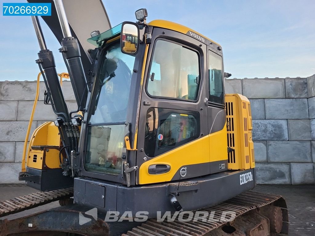 Kettenbagger van het type Volvo ECR235 DL ENGCON - ROTO TILT, Gebrauchtmaschine in Veghel (Foto 8)