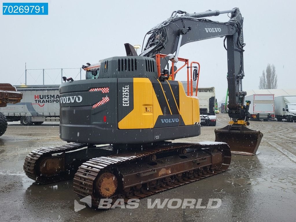 Kettenbagger typu Volvo ECR235 E L ROTO TILT - 1X BUCKET, Gebrauchtmaschine v Veghel (Obrázek 7)