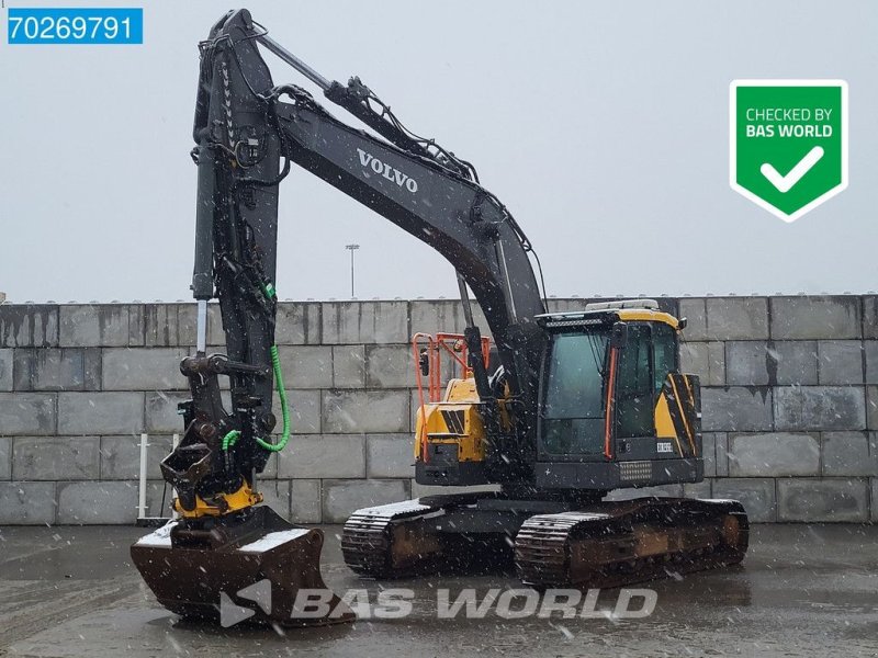 Kettenbagger типа Volvo ECR235 E L ROTO TILT - 1X BUCKET, Gebrauchtmaschine в Veghel