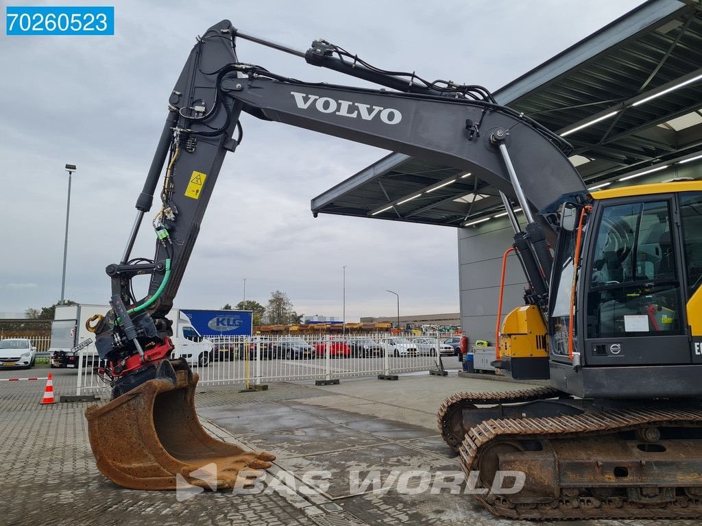 Kettenbagger typu Volvo ECR235 E L ROTO TILT- 2X BUCKETS, Gebrauchtmaschine v Veghel (Obrázek 9)