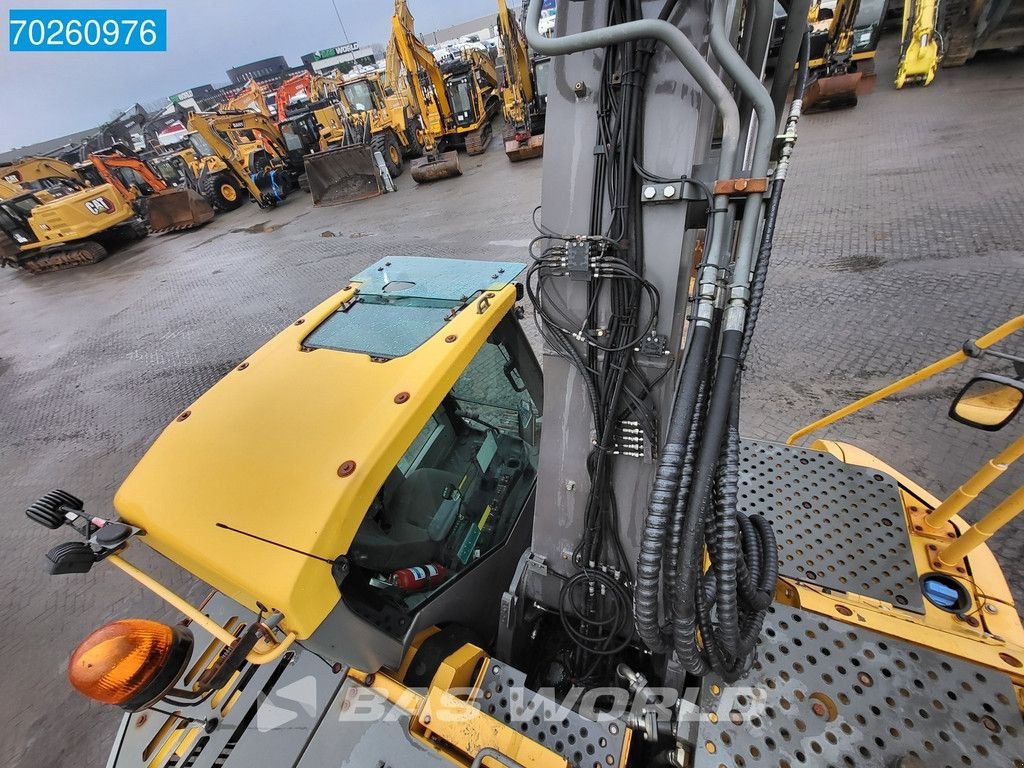 Kettenbagger du type Volvo ECR235 E L, Gebrauchtmaschine en Veghel (Photo 11)