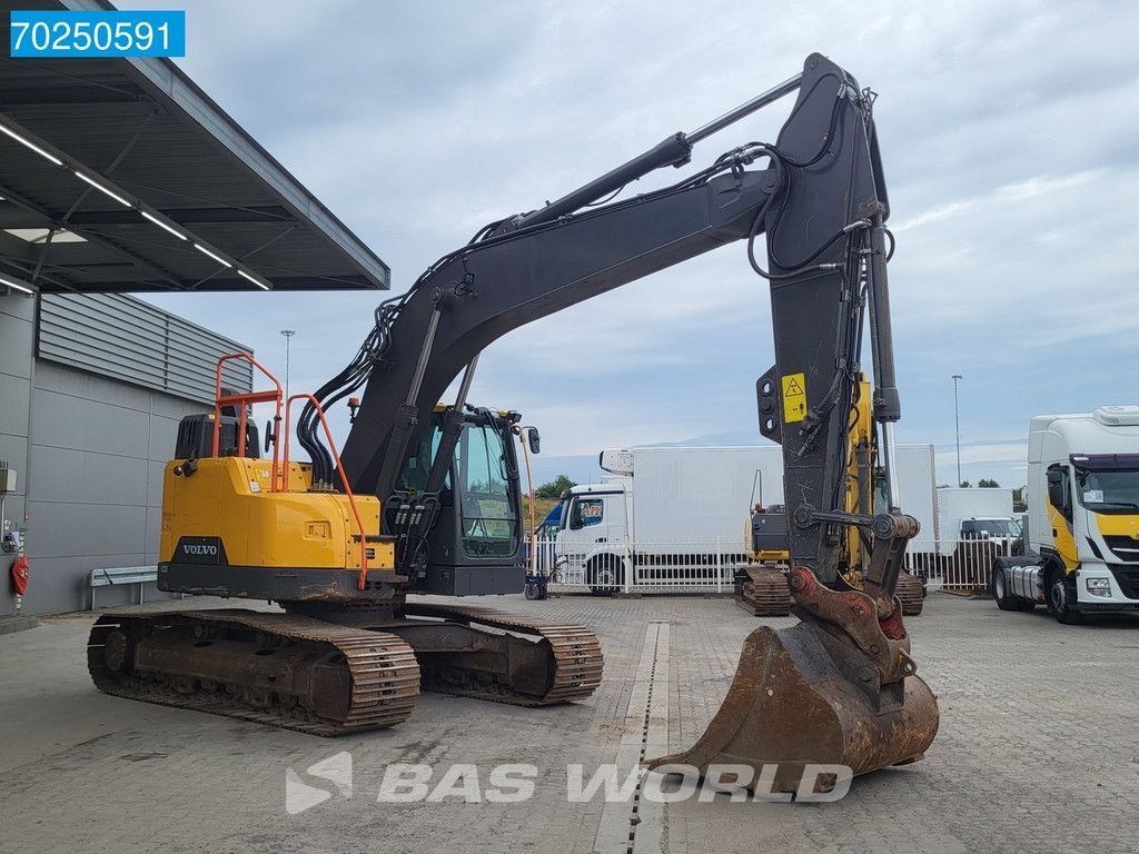 Kettenbagger of the type Volvo ECR235 EL, Gebrauchtmaschine in Veghel (Picture 7)