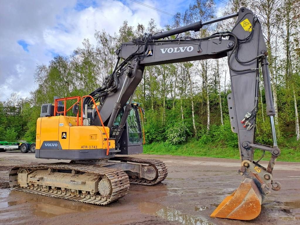 Kettenbagger van het type Volvo ECR235EL, Gebrauchtmaschine in Stabroek (Foto 7)