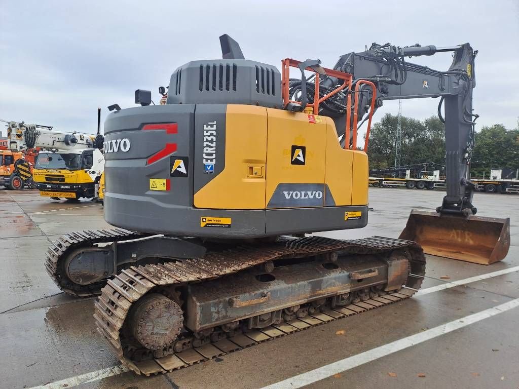 Kettenbagger typu Volvo ECR235EL, Gebrauchtmaschine v Stabroek (Obrázok 4)