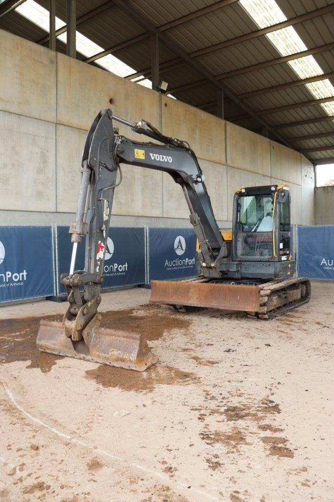 Kettenbagger typu Volvo ECR88D, Gebrauchtmaschine w Antwerpen (Zdjęcie 10)