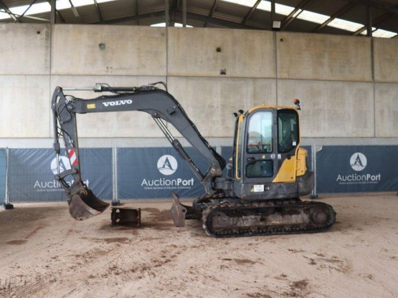 Kettenbagger des Typs Volvo Excavator ECR88D, Gebrauchtmaschine in Antwerpen (Bild 1)