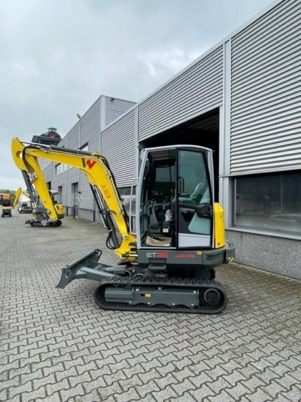 Kettenbagger du type Wacker Neuson ET35 midigraver met cabine, Neumaschine en Roermond (Photo 3)