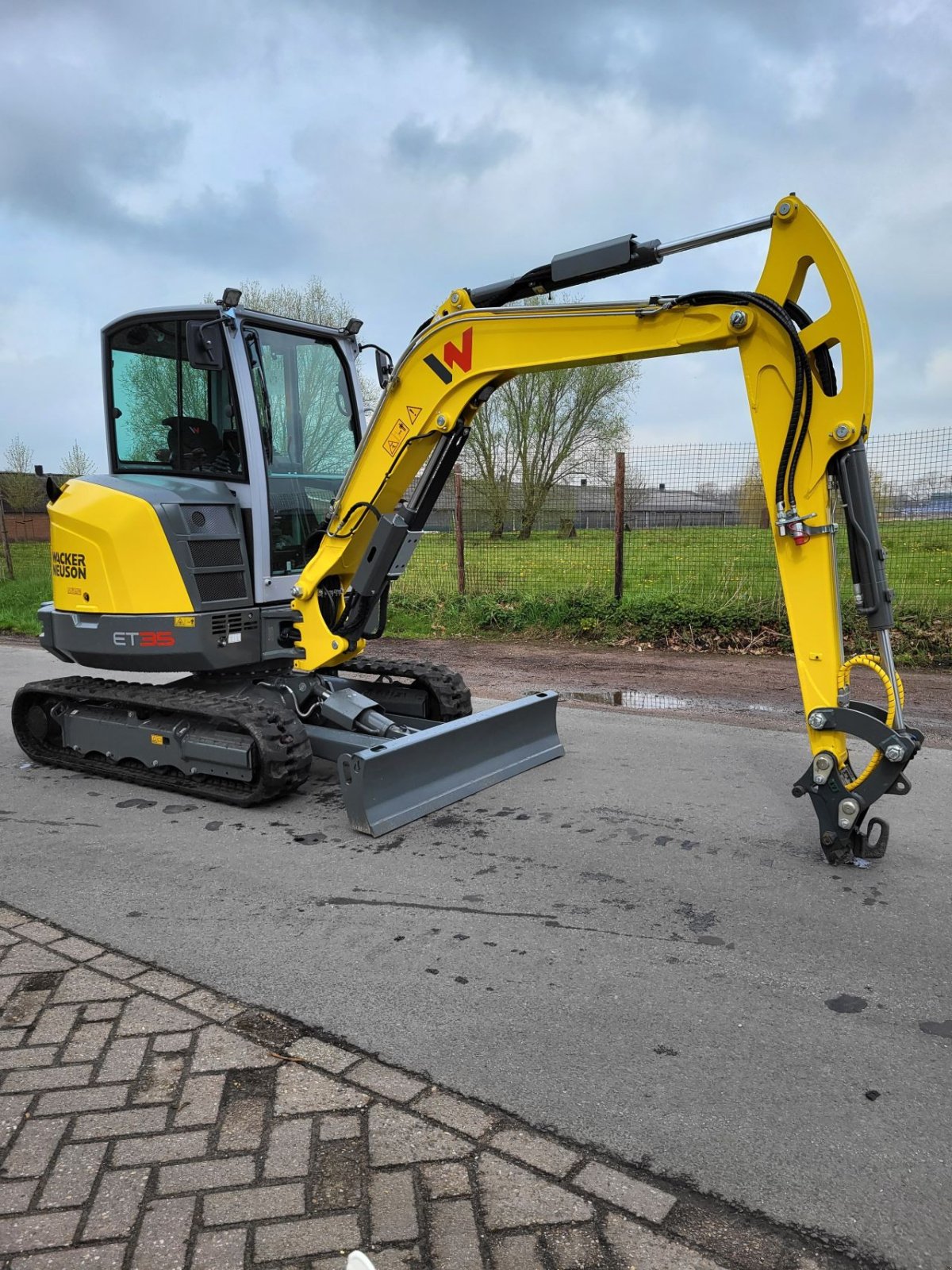 Kettenbagger des Typs Wacker Neuson ET35, Neumaschine in Ede (Bild 5)