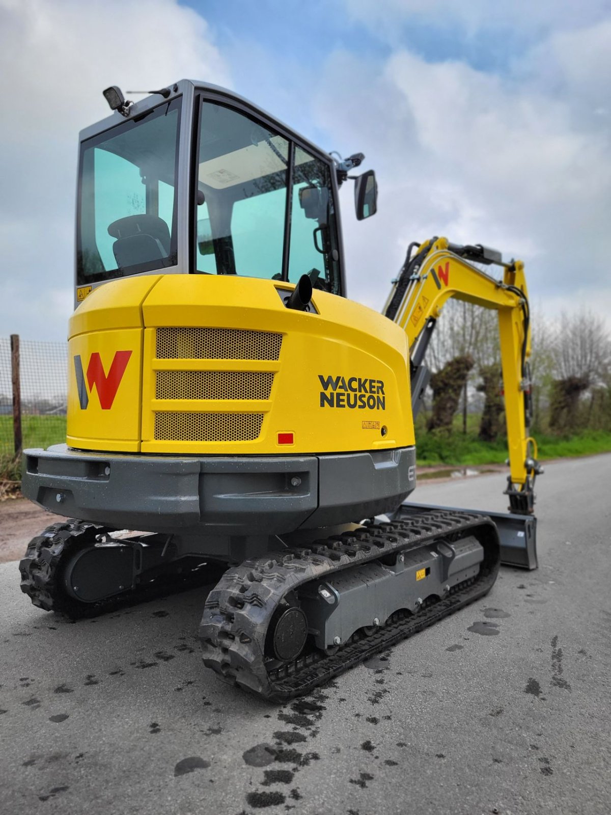 Kettenbagger van het type Wacker Neuson ET35, Neumaschine in Ede (Foto 4)