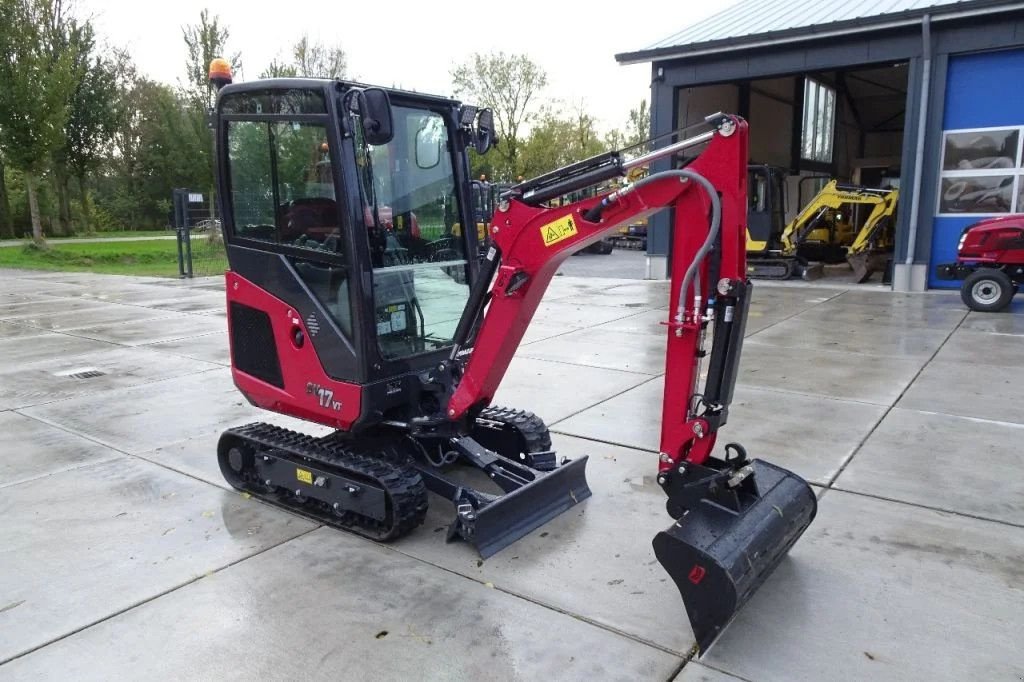 Kettenbagger des Typs Yanmar SV17 minikraan NIEUW voor HANDELSPRIJZEN &euro; 28.750,--!!, Neumaschine in Losdorp (Bild 1)