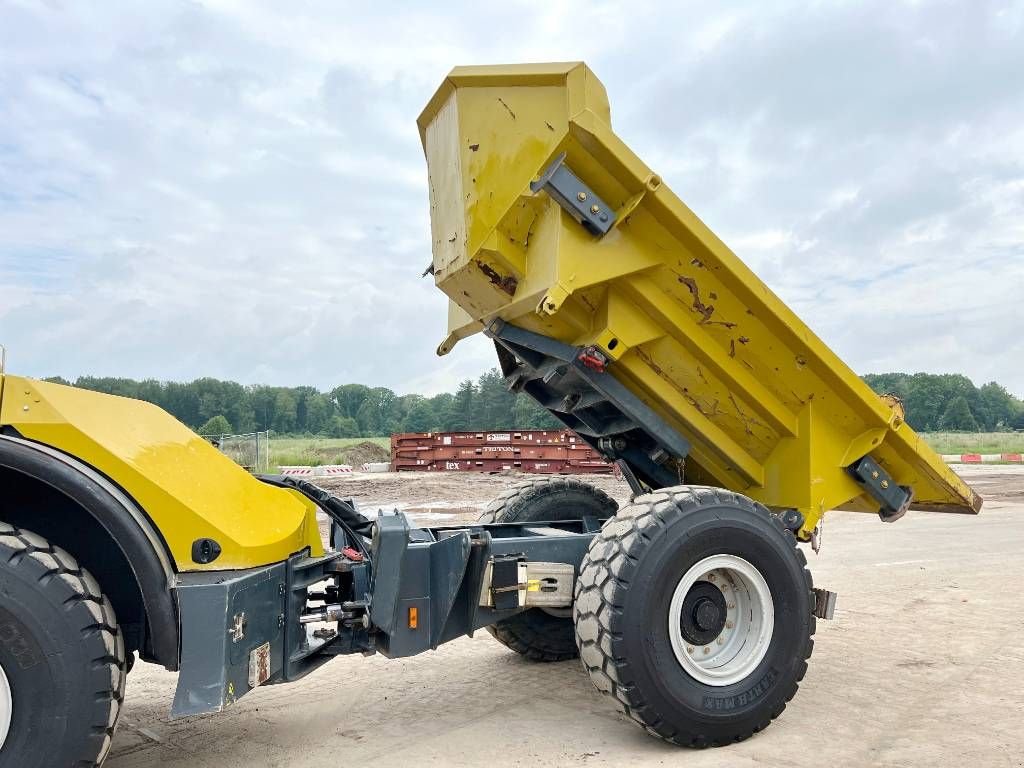 Kipper des Typs Bergmann 3012 DSK - 3 Way Dumper / Cummins Engine, Gebrauchtmaschine in Veldhoven (Bild 11)