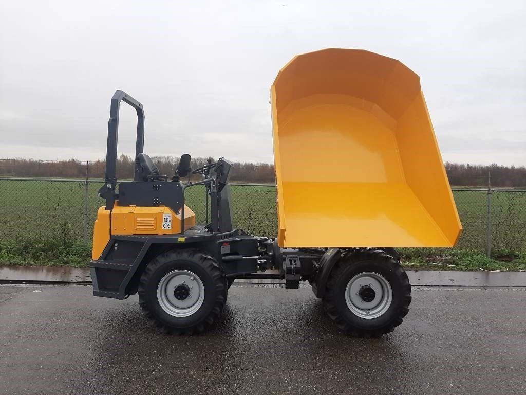 Kipper of the type Bergmann C805s 3D Dumper Swivel Tip, Gebrauchtmaschine in Sittard (Picture 3)