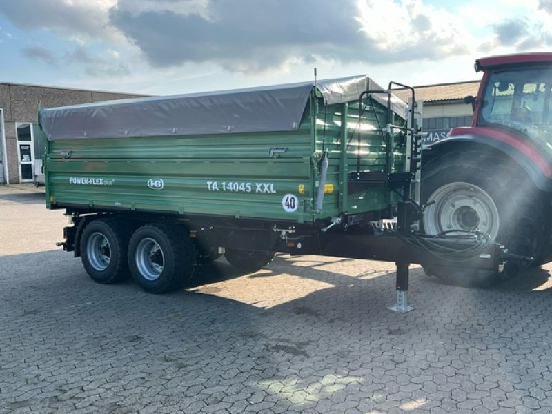 Kipper tipa Brantner TA 14045 XXL, Neumaschine u Konradsreuth