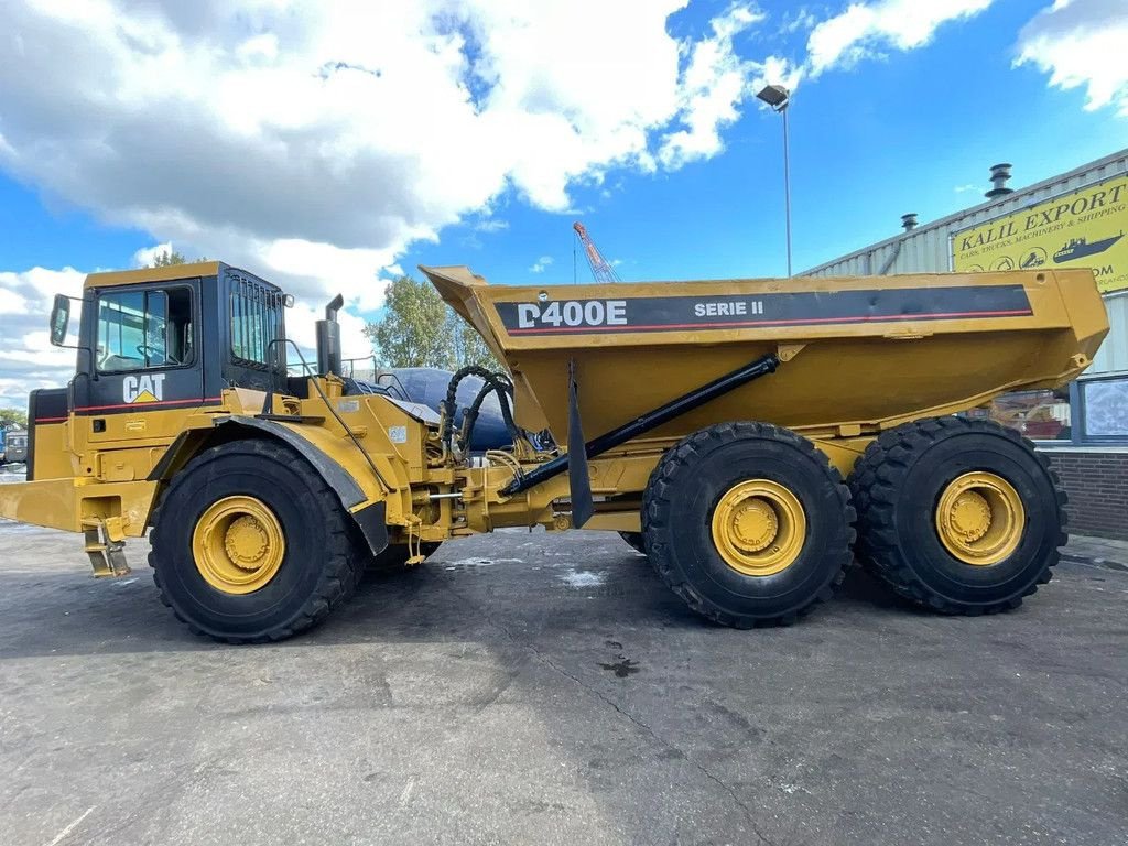 Kipper van het type Caterpillar D400E Serie II ARTICULATED DUMPER CE 6X6 Good Condition, Gebrauchtmaschine in 'S-Hertogenbosch (Foto 8)