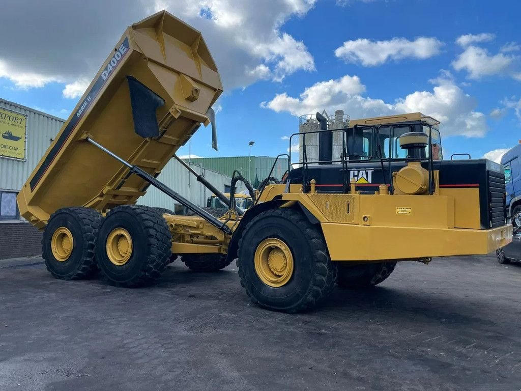 Kipper des Typs Caterpillar D400E Serie II ARTICULATED DUMPER CE 6X6 Good Condition, Gebrauchtmaschine in 'S-Hertogenbosch (Bild 2)