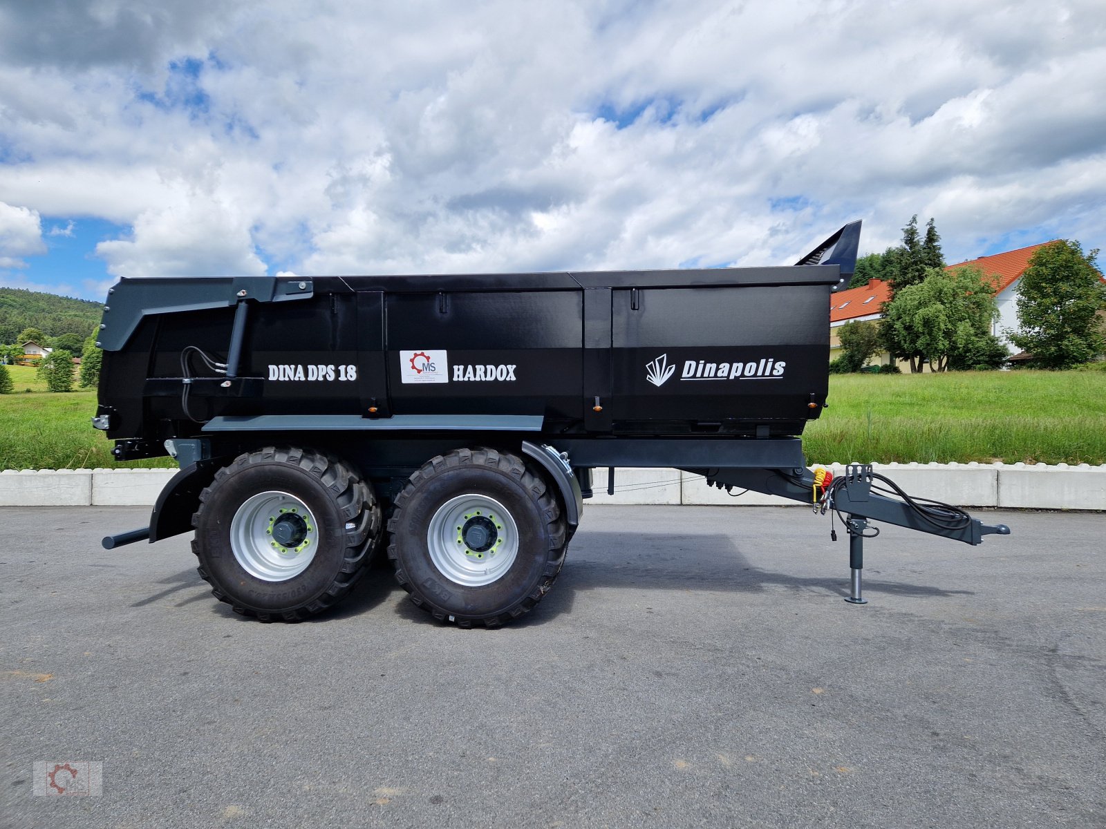 Kipper van het type Dinapolis Bauschuttmulde Hardox 14m³ Muldenkipper ! Sonderpreis !, Neumaschine in Tiefenbach (Foto 1)