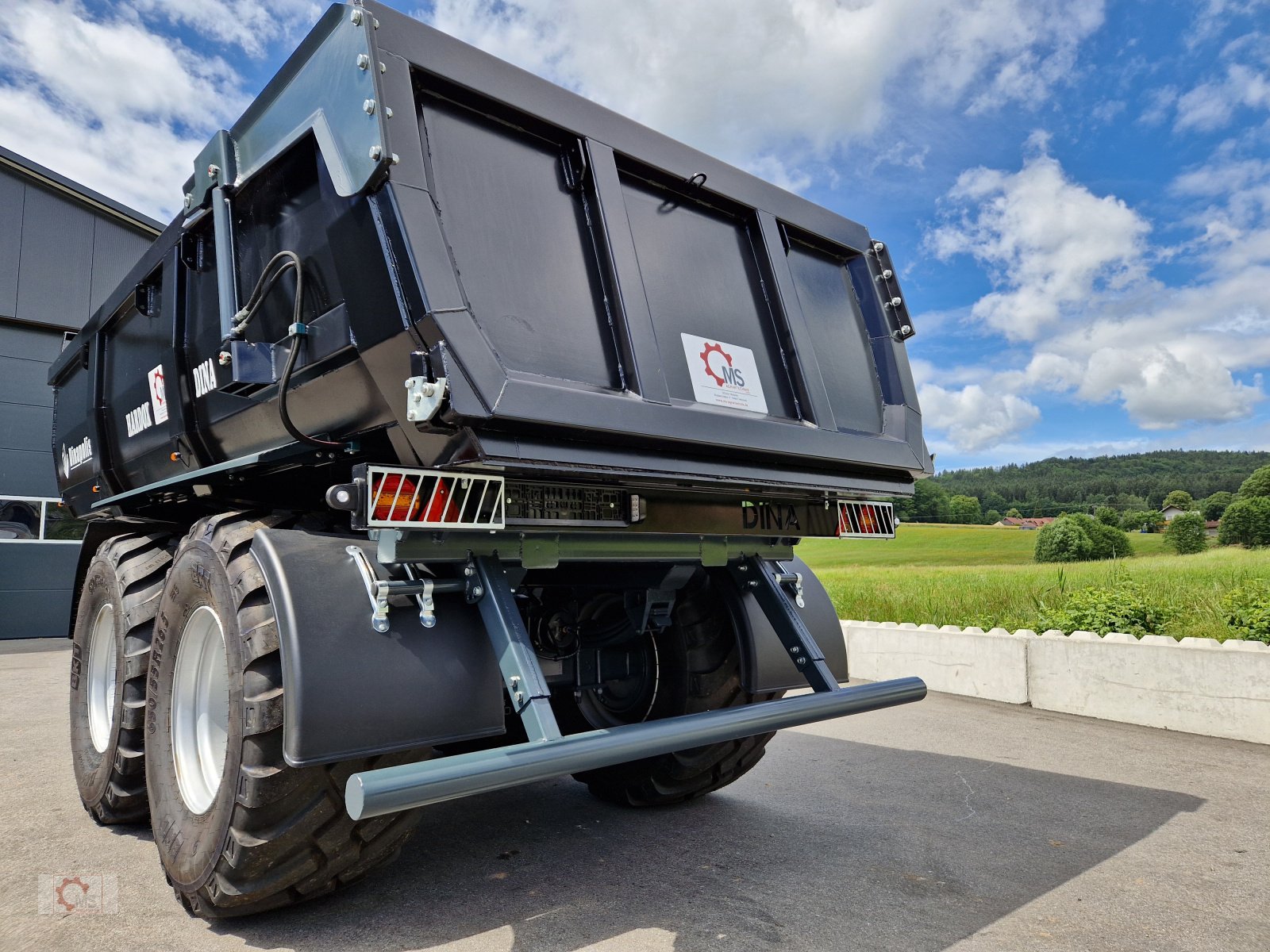 Kipper van het type Dinapolis Bauschuttmulde Hardox 14m³ Muldenkipper ! Sonderpreis !, Neumaschine in Tiefenbach (Foto 13)