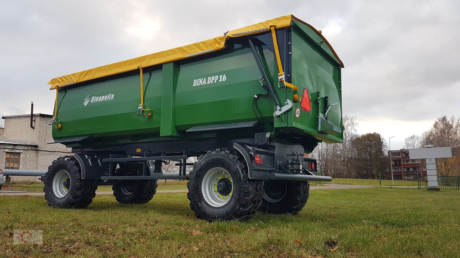 Kipper tip Dinapolis Muldenkipper 2-Achs Drehschemel Druckluft, Neumaschine in Tiefenbach (Poză 2)