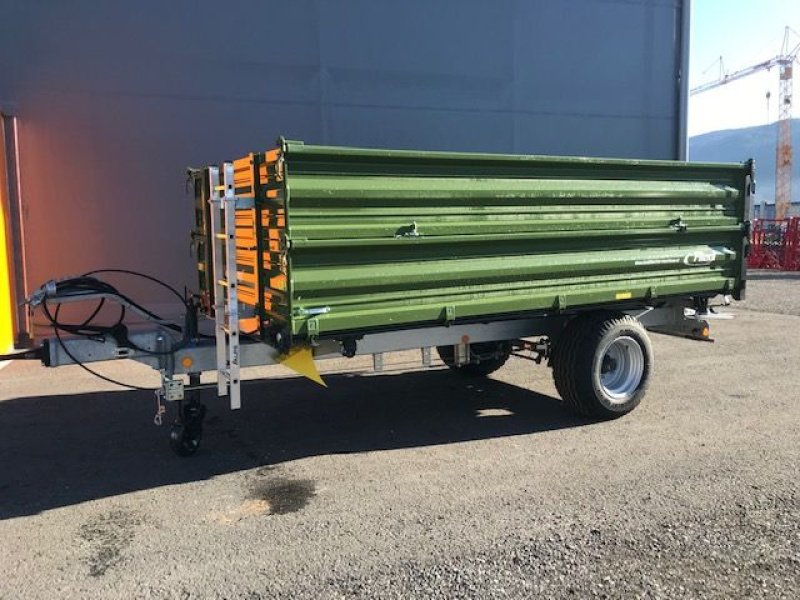 Kipper des Typs Fliegl Einachs-Dreiseitenkipper EDK 60 Fox 4x2m 6to, Neumaschine in Tamsweg