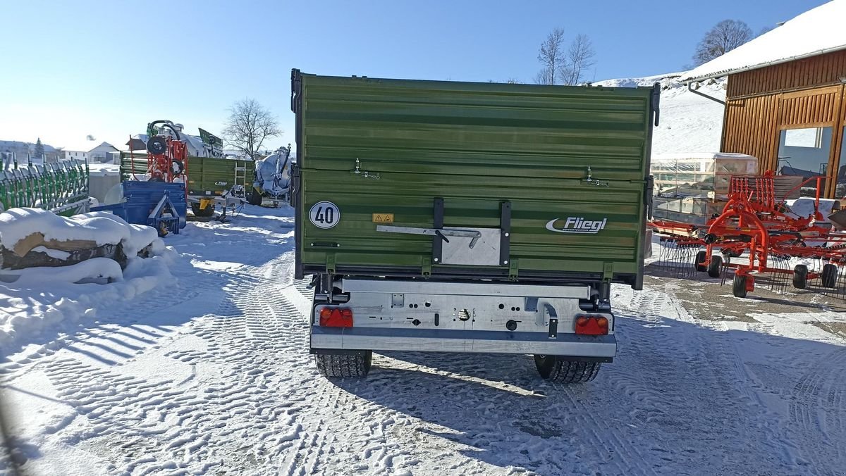 Kipper of the type Fliegl TDK 140 FOX, Neumaschine in Grünbach (Picture 4)