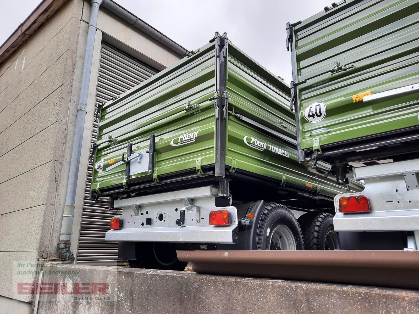 Kipper van het type Fliegl TDK 160 FOX 16t, Neumaschine in Ansbach (Foto 8)