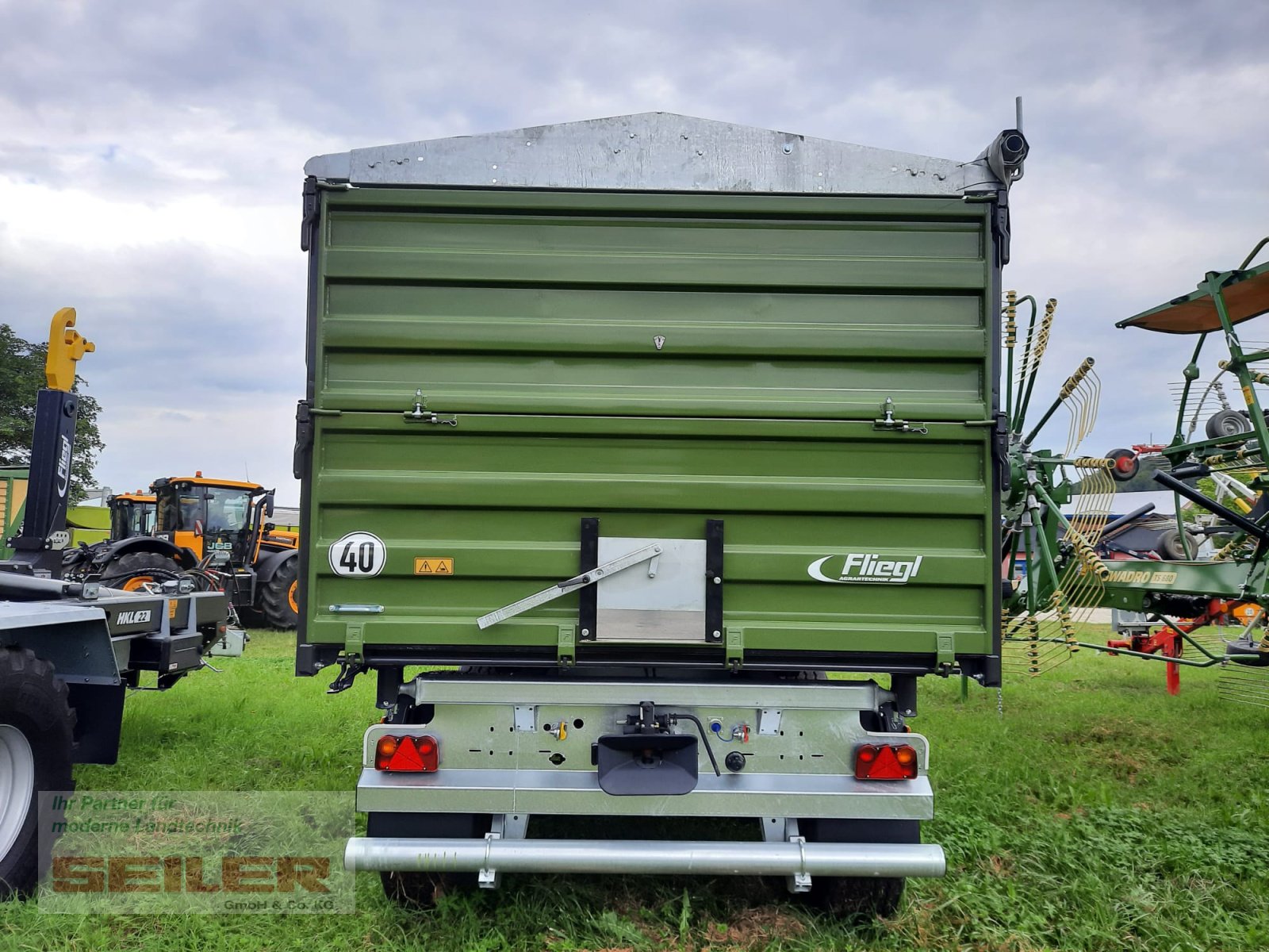 Kipper typu Fliegl TDK 200 FOX, Neumaschine v Burghaslach (Obrázek 5)