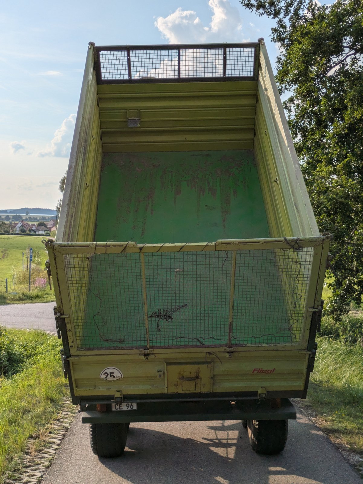 Kipper typu Fliegl TDK 80, Gebrauchtmaschine v Ettenstatt (Obrázek 3)