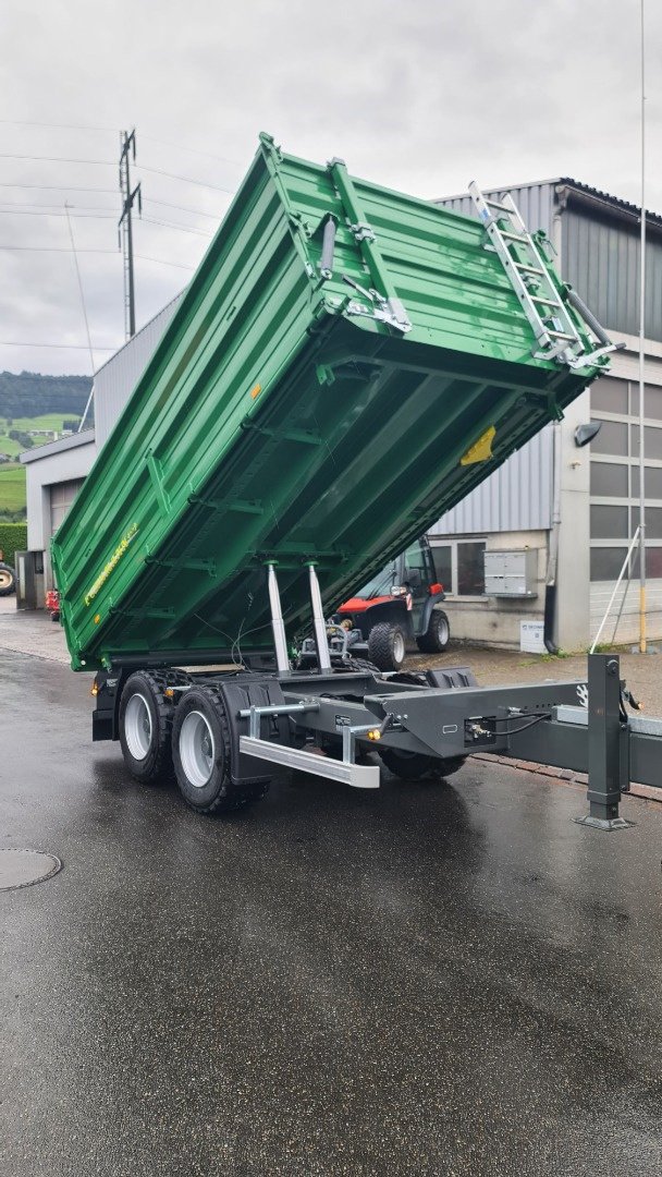 Kipper des Typs Fuhrmann FF15000, Vorführmaschine in Altendorf (Bild 5)