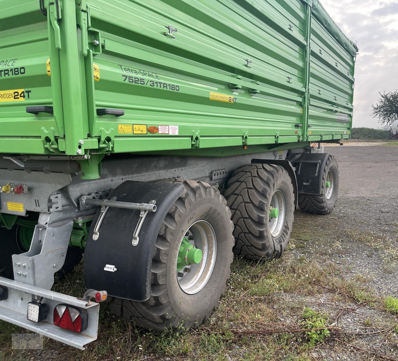 Kipper du type Joskin Tetra-Space 7525/31TR180, Gebrauchtmaschine en Pragsdorf (Photo 5)