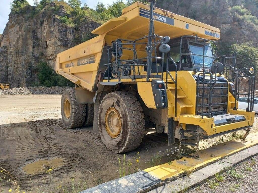 Kipper van het type Komatsu HD605-8, Gebrauchtmaschine in Overijse (Foto 1)