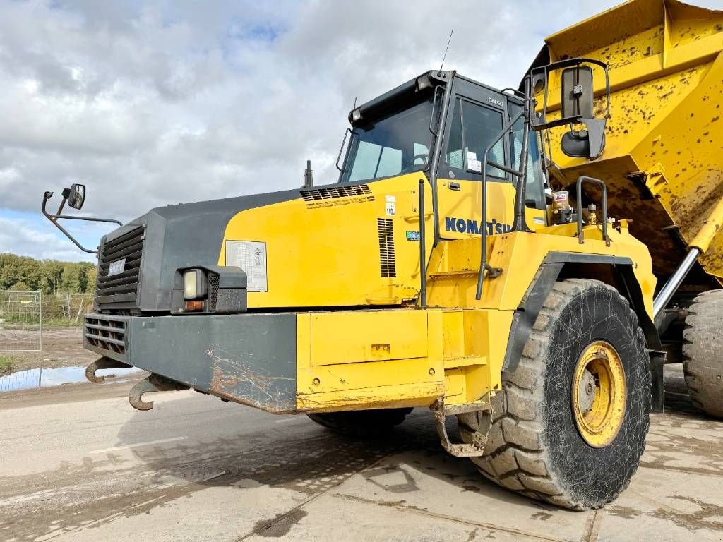 Kipper van het type Komatsu HM400-2 - Automatic Greasing / Backup Camera, Gebrauchtmaschine in Veldhoven (Foto 10)